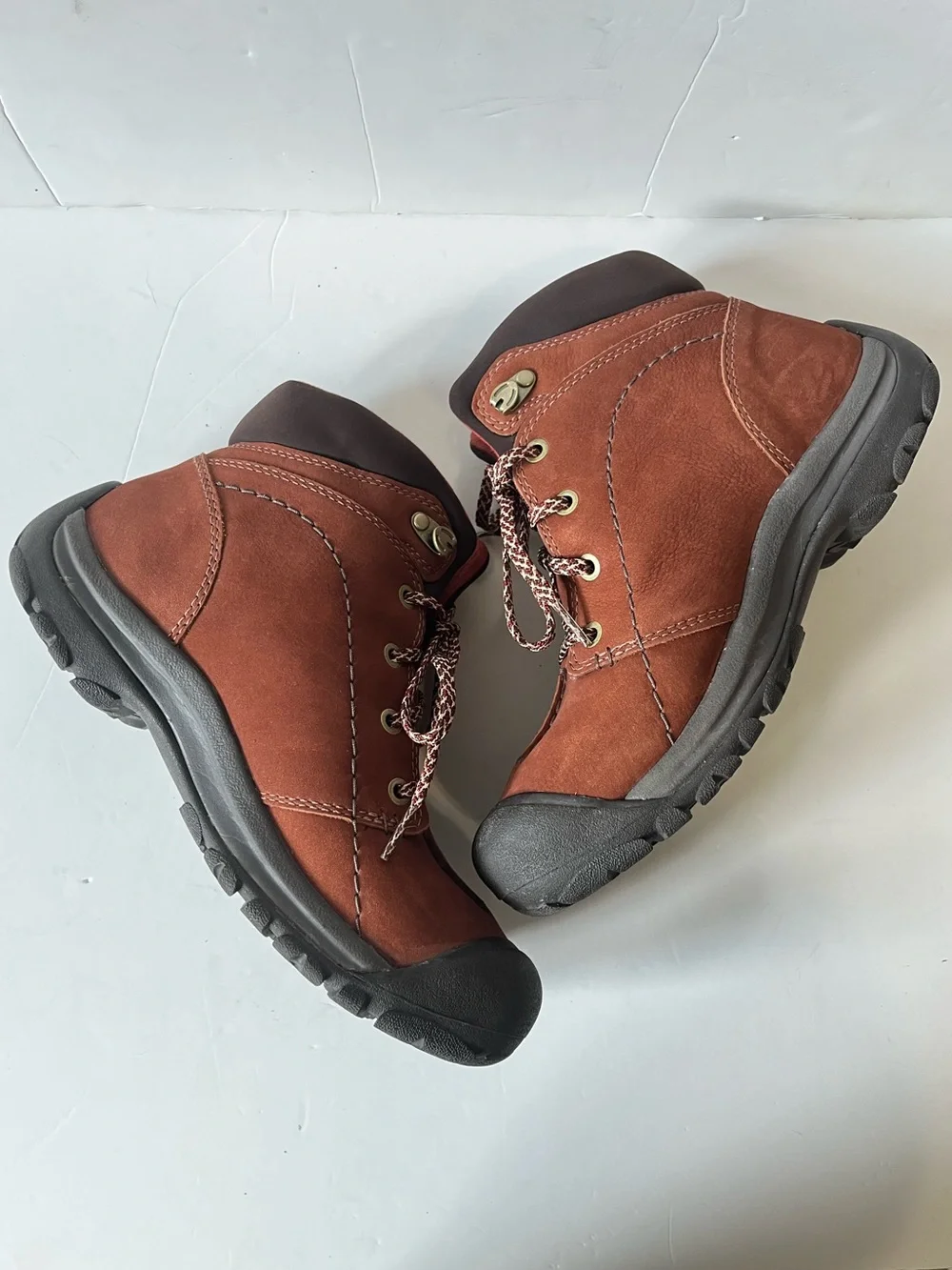 Keen Kaci Winter Mid waterproof Rust Brown Lace-Up Leather Hiking boots size 8